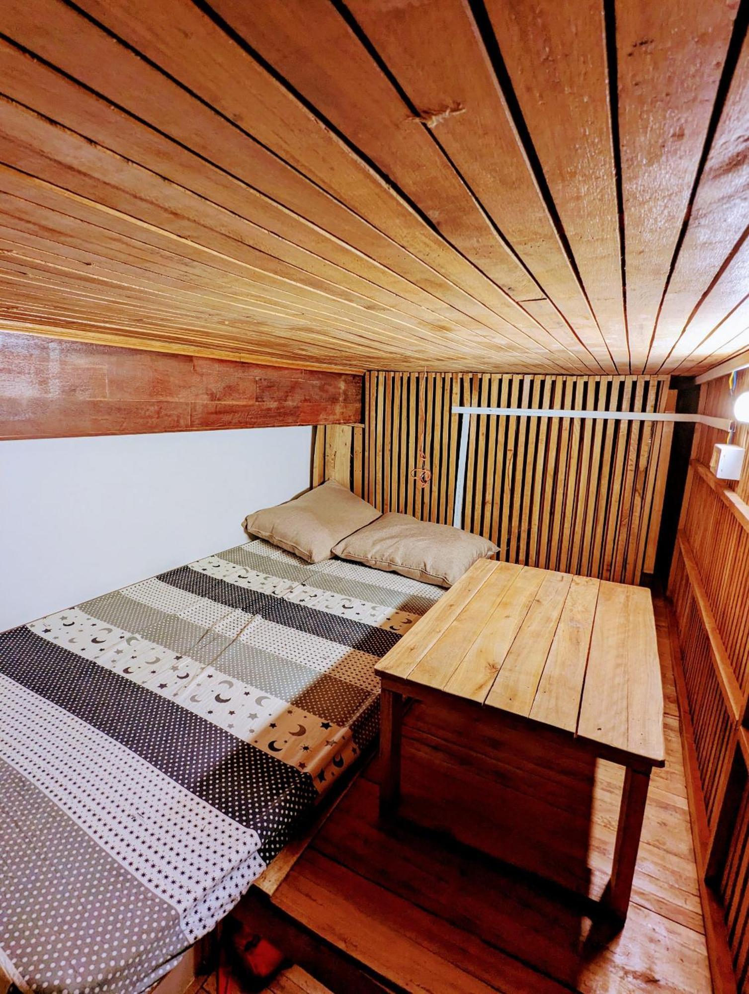 The Gk House Hostel, Ecolliving, Central City, Natural Wooden, Chill View Rooftop, Restaurant And Cocktail Bar Cidade de Ho Chi Minh Exterior foto